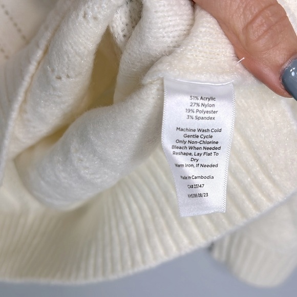 Talbots Crew Neck Diamond Sparkle Pattern Sweater Size S NWOT - Picture 7 of 7